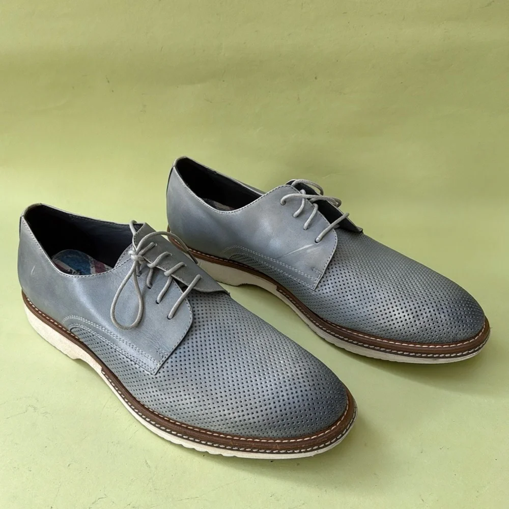 Grayish blue English Laundry leather shoes